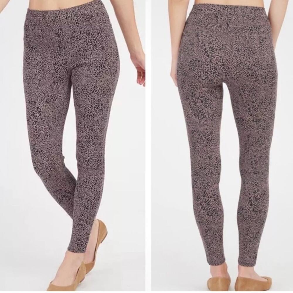 Spanx Jean-ish Animal Print Leopard Faux Denim Leggings Pants Desert Dot Large